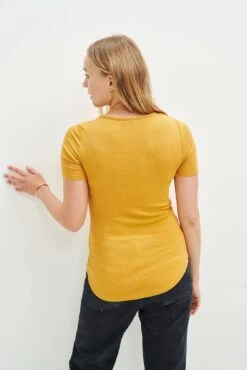 Itana Dream Rib Tee - Chai -AGOLDE || CITIZENS OF HUMANITY Sales 0018 Short Sleeve Itana Chai 1334 web 4a6da666 a099 4383 b7e1 9d1b3b7b487f