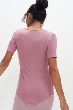 Itana Dream Rib Tee - Lilac -AGOLDE || CITIZENS OF HUMANITY Sales 0018 Short Sleeve Itana Lilac 4446 web aa47a2e1 4ca6 499d bbbf b7a3a8673648