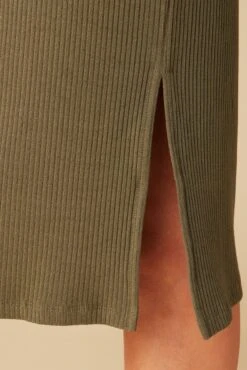 Vindy Paris Rib Skirt - Calla Green 11 Vindy Paris Rib Skirt - Calla Green -AGOLDE || CITIZENS OF HUMANITY Sales 0054 Vindy Calla Green 5