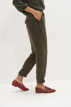 Henri Cupro Joggers - Olive -AGOLDE || CITIZENS OF HUMANITY Sales 0074 Henri Cupro Olive 1176 Web c9c77b9d d6c0 4793 bd3f 06c0d4d03bbf