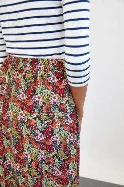 Poppy Skirt - Meadow Floral -AGOLDE || CITIZENS OF HUMANITY Sales 0084 Poppy Meadow 1488 web bf0c6cc4 7e4c 4df8 824e 5ccca5c3defd