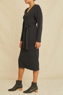 Ava Luxe Fleece Dress -AGOLDE || CITIZENS OF HUMANITY Sales 0122 Ava Luxe Fleece Black 0053 web