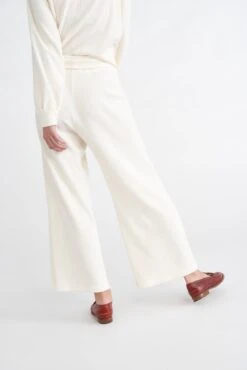 Coco Cloud Rib Pants - Winter White -AGOLDE || CITIZENS OF HUMANITY Sales 0177 Coco Sweater Rib Winter White 0094 web 11ebf54c 6c4d 4af0 8689 9623b1742675