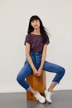 Laurie Silken Modal Tee -AGOLDE || CITIZENS OF HUMANITY Sales 0204 Laurie North Shore Floral 02462