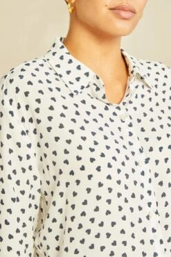 Bixby Washable Silk Blouse - Heart Ivory Navy Print -AGOLDE || CITIZENS OF HUMANITY Sales 0263 Bixby Heart Ivory Navy 1409 web f8190b6a ff79 4808 a0bb ca666b06b9e3