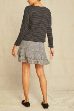 Marley Long Sleeve Tee - Nissi Stripe Black -AGOLDE || CITIZENS OF HUMANITY Sales 0296 Marley Nissa Stripe 3313 web a1f2309c 99c5 49c1 b390 4be0171a1ec8