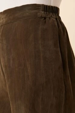 Sol Cottonseed Cupro Pant - Olive - ReAmour -AGOLDE || CITIZENS OF HUMANITY Sales 0353 Sol Pant Olive 4 ba5c9ccc d3d0 4ab1 8b98 b9a4b2ca2e54