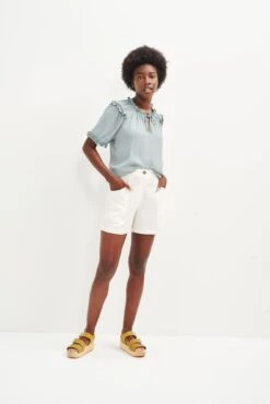 Zuri Cupro Blouse - Eucalyptus -AGOLDE || CITIZENS OF HUMANITY Sales 0396 Zuri Eucalyptus 0226 web c4ac5c1f beae 46bb b47d 856a0c112aae