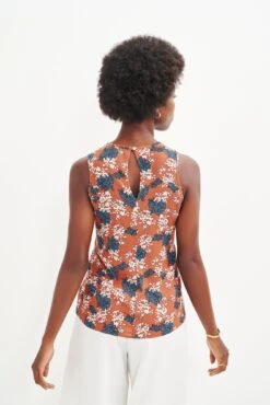 Natalie Upcycled Tank - Lipari Floral - ReAmour -AGOLDE || CITIZENS OF HUMANITY Sales 0458 Natalie Lipari Floral v2 1788 web bdd33aff db2e 4a70 aa77 29b42f08a6a7