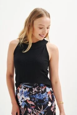 Leomie Paris Rib Tank - ReAmour 26 Leomie Paris Rib Tank - ReAmour -AGOLDE || CITIZENS OF HUMANITY Sales 0474 Leomie Black 0884 web ef666689 0424 48cb 936a 68386accebda