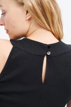 Leomie Paris Rib Tank - ReAmour 32 Leomie Paris Rib Tank - ReAmour -AGOLDE || CITIZENS OF HUMANITY Sales 0474 Leomie Black 0909 web 98e6ed05 f79f 42f2 897c 388cdd0172ff