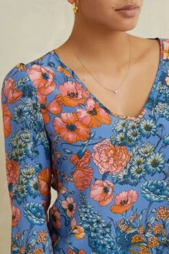 Leila Washable Silk Blouse - Mirabel -AGOLDE || CITIZENS OF HUMANITY Sales 0527LeilaMirabel 2770 web f73b29c4 65ab 4427 9d65 b264b595f2e8