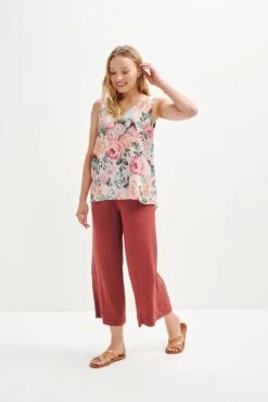 Ninette Upcycled Tank - ReAmour -AGOLDE || CITIZENS OF HUMANITY Sales 0589 Ninette Upcycled Genoa Floral 0400 web ae610b33 3766 4f02 a292 6e085fe829e1