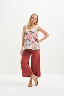 Ninette Upcycled Tank - ReAmour -AGOLDE || CITIZENS OF HUMANITY Sales 0589 Ninette Upcycled Genoa Floral 0408 web bf1cb70f f7d5 44a9 aa28 0c9b3ea9a233