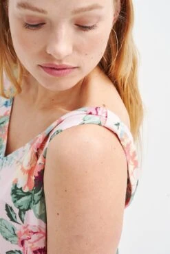 Ninette Upcycled Tank - ReAmour -AGOLDE || CITIZENS OF HUMANITY Sales 0589 Ninette Upcycled Genoa Floral 0490 web 151c9311 db96 455f 8da7 4412f9227d7f