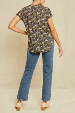 Renata Ecovero Blouse - Marion Floral -AGOLDE || CITIZENS OF HUMANITY Sales 0607 Renata Ecovero Marion Print V2 15749 web 075272f1 fbb7 4dc1 b085 1c4be0db9679