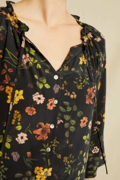Isla Washable Silk Blouse - St. Germain Floral 10 Isla Washable Silk Blouse - St. Germain Floral -AGOLDE || CITIZENS OF HUMANITY Sales 0609 Isla St Germain Floral 3493 web c060e414 3f6d 4c3b b836 9a9deb309109