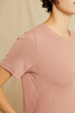 Tara Dream Rib Cropped Tee - Quartz 8 Tara Dream Rib Cropped Tee - Quartz -AGOLDE || CITIZENS OF HUMANITY Sales 0622 Tara Quartz 2635 web 108bb402 f8a4 4f6b ac48 78abda46e69a