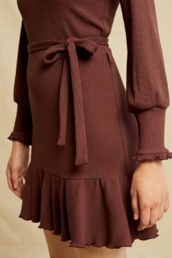 Ziggy Paris Rib Dress - Mocha -AGOLDE || CITIZENS OF HUMANITY Sales 0638 Ziggy Mocha 4719 web 6491e62b 6d9b 4053 b2f8 a6912d19b260
