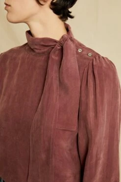 Olivet Cottonseed Cupro Blouse - Mocha -AGOLDE || CITIZENS OF HUMANITY Sales 0710 Olivet Cottonseed Cupro Mocha 1536 web 8968279b e61a 4f87 916e 76ad929a71c7