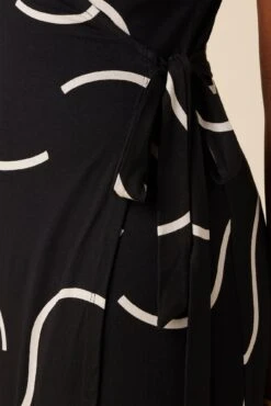 Betsyn Viscose Knit Dress - Waves 9 Betsyn Viscose Knit Dress - Waves -AGOLDE || CITIZENS OF HUMANITY Sales 09 10169 Betsyn Viscose Waves 4