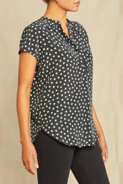 Renata Washable Silk Blouse -AGOLDE || CITIZENS OF HUMANITY Sales 1068 Renata Heart Black Ivory 3451 web