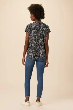 Renata Ecovero Blouse - Italia 8 Renata Ecovero Blouse - Italia -AGOLDE || CITIZENS OF HUMANITY Sales 12 0607 Renata Italia Dot 3