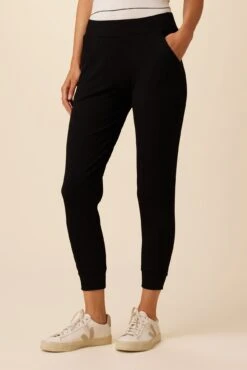 Skylar Paris Rib Joggers - Black