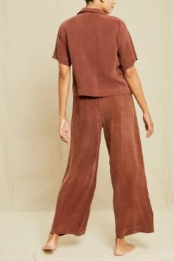 Mabel Cottonseed Cupro Pajama Pants - Earth - ReAmour -AGOLDE || CITIZENS OF HUMANITY Sales 211013 AV October ECOMM 0222MabelPJBottomEarthCupro 6170 web 85c5ed17 2165 442e bba9 79e4acab9eaf