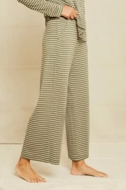 AGOLDE || CITIZENS OF HUMANITY Sales -AGOLDE || CITIZENS OF HUMANITY Sales 211013 AV October ECOMM 0236LarkPJBottomAmsterdamStripeVineRose 6037 web 773542dc 2615 4d22 956e 5b7298219ff1