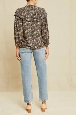 Myra Ecovero Blouse -AGOLDE || CITIZENS OF HUMANITY Sales 211013 AV October ECOMM 0756MyraMarionPrint 6933 web
