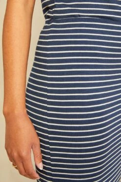 Yuma Dream Knit Skirt - Navy Natural -AGOLDE || CITIZENS OF HUMANITY Sales 6089 Yuma Amsterdam Stripe Navy Natural 2575 web 70f8eb36 8e9b 47d5 a12a ca7349b3c92d