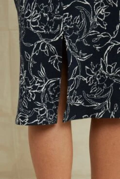 Casey Midi Skirt - Larkspur -AGOLDE || CITIZENS OF HUMANITY Sales 7601CaseyLarkspur 3672 web 1a24a09f 115d 4827 83c7 856158ca9524