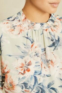 Endora Washable Silk Blouse - Paulette Floral -AGOLDE || CITIZENS OF HUMANITY Sales 9603 Endora Paulette Print 12959 web 882a69ae 9b25 4d37 a222 8b369fd3eec5