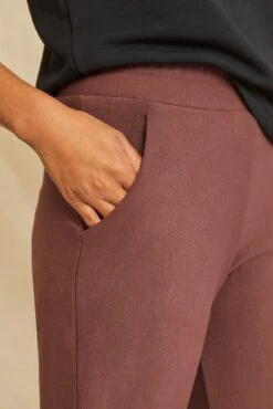 Skylar Luxe Fleece Joggers - Mocha -AGOLDE || CITIZENS OF HUMANITY Sales 9647 Skylar Luxe Mocha 2228 web e4358fb3 7b10 40e3 b6e0 c1548cebaabd