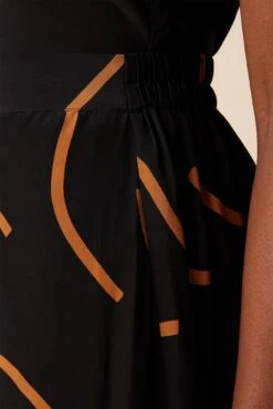 Blaze Washable Silk Skirt - Waves Caramel 11 Blaze Washable Silk Skirt - Waves Caramel -AGOLDE || CITIZENS OF HUMANITY Sales 9838 Blaze Silk Waves Caramel 5