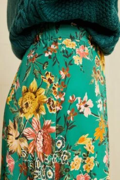 Blaze Washable Silk Skirt - Rosalind Floral 13 Blaze Washable Silk Skirt - Rosalind Floral -AGOLDE || CITIZENS OF HUMANITY Sales 9838 Blaze Washable Silk Rosalind Floral 10924 web 835676ec 7a7d 42ed bc91 180d20b49403