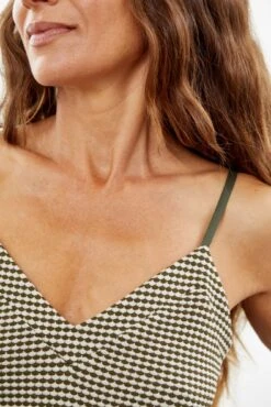 Barlow Scallop Knit Cami 20 Barlow Scallop Knit Cami -AGOLDE || CITIZENS OF HUMANITY Sales 9914 Barlow Scallop Olive Natural 0090 web