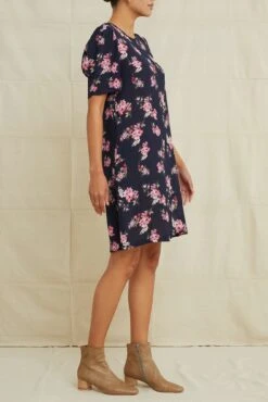 Darla Viscose Dress - Whitby Floral -AGOLDE || CITIZENS OF HUMANITY Sales 9979DarlaViscoseWhitby 0702 web 699a4dfe 68a6 4141 a412 b5dfc855be05