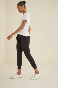 Jamie Pleated Joggers - ReAmour -AGOLDE || CITIZENS OF HUMANITY Sales Jamie Black 2410 web 785120a7 517d 4864 97f7 44a7a3d3da26