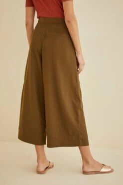 Kowtow Pleat Pants - Khaki -AGOLDE || CITIZENS OF HUMANITY Sales KOWTOW Pleat Pants Exclusive Khaki 1337 web bc07a196 353d 4d8b ad08 16633b1b99c6