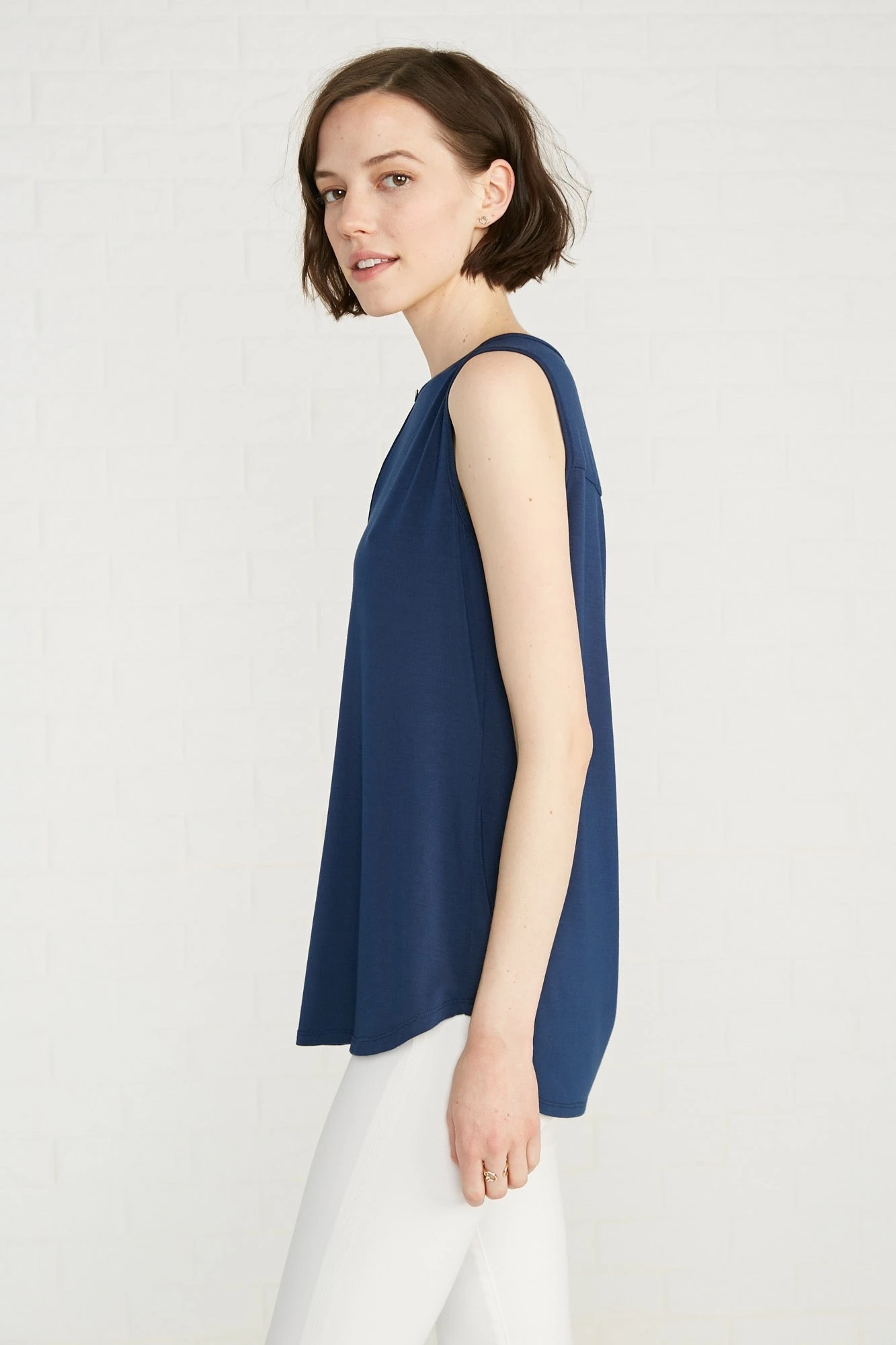 Melis Keyhole Tank - Navy - ReAmour 4 Melis Keyhole Tank - Navy - ReAmour - Image 2